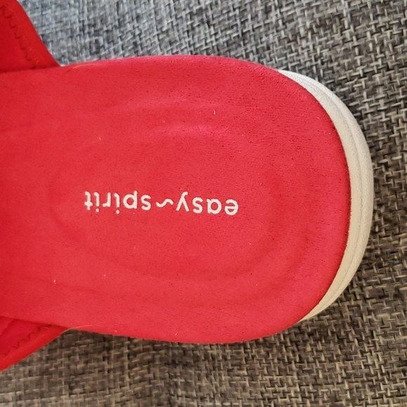 Easy Spirit Lola Flat Sandals in Red Size 9W - Picture 5 of 8